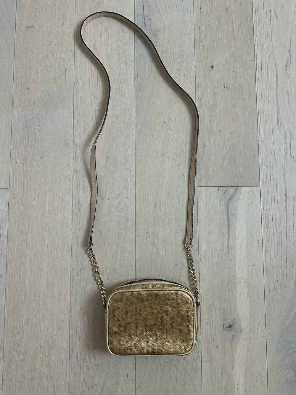 Michael Kors Crossbody Bag